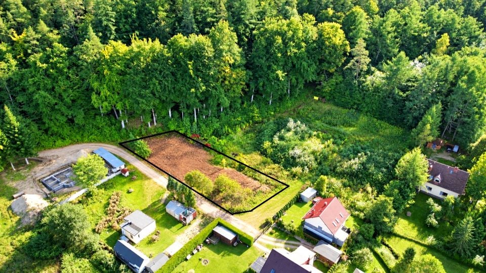 Sprzedam działkę Rumia - 1 056 m²