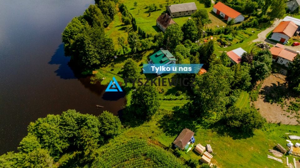 Dom z parkingiem