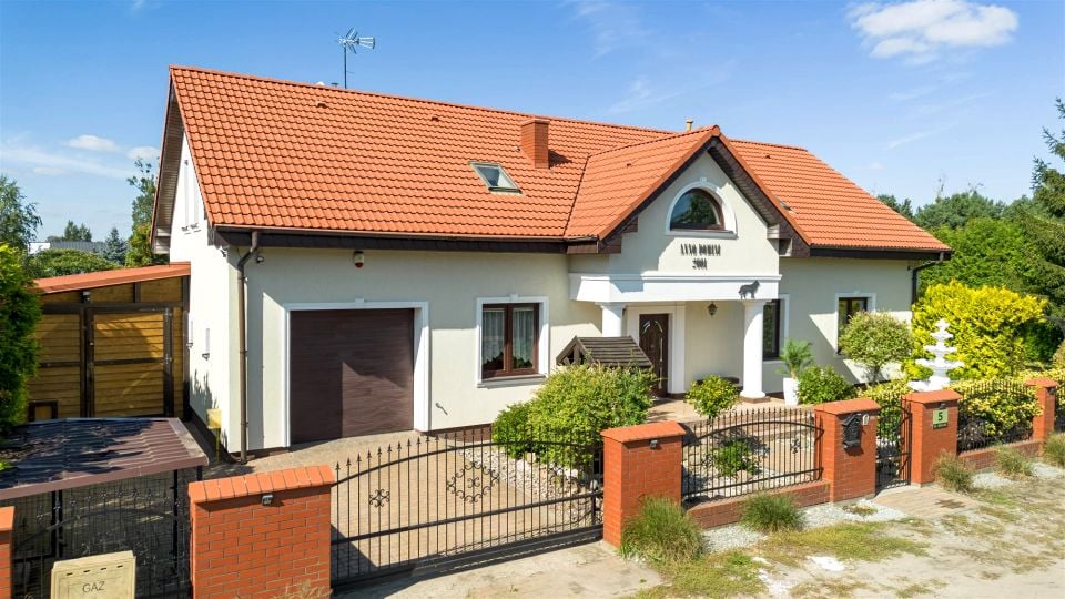 Dom Łochowo