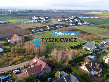Działka przy lesie