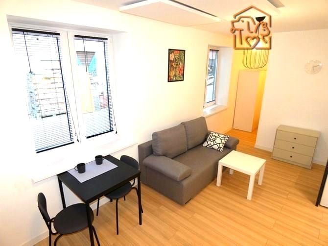 Wynajmę Mieszkanie Bytom - 25 m²