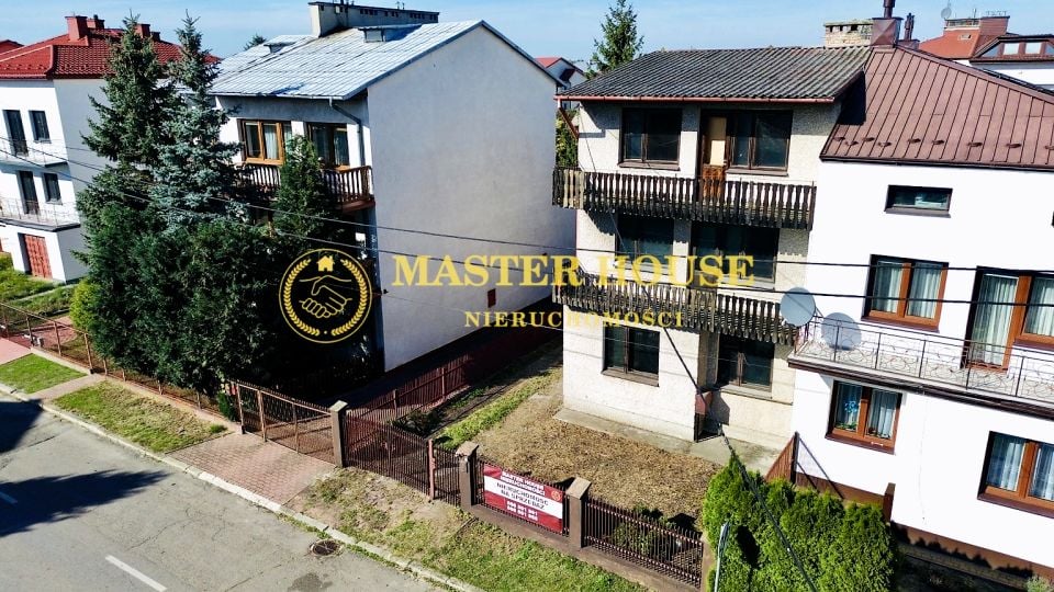 Dom – Ostrowiec Świętokrzyski, Piaski Henryków, Śródmieście