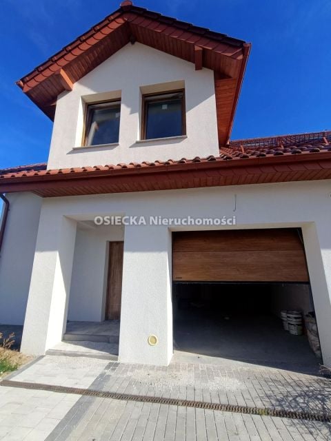 Sprzedam Dom Wałbrzych - 154 m²
