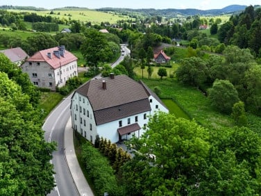 Dom Unisław Śląski