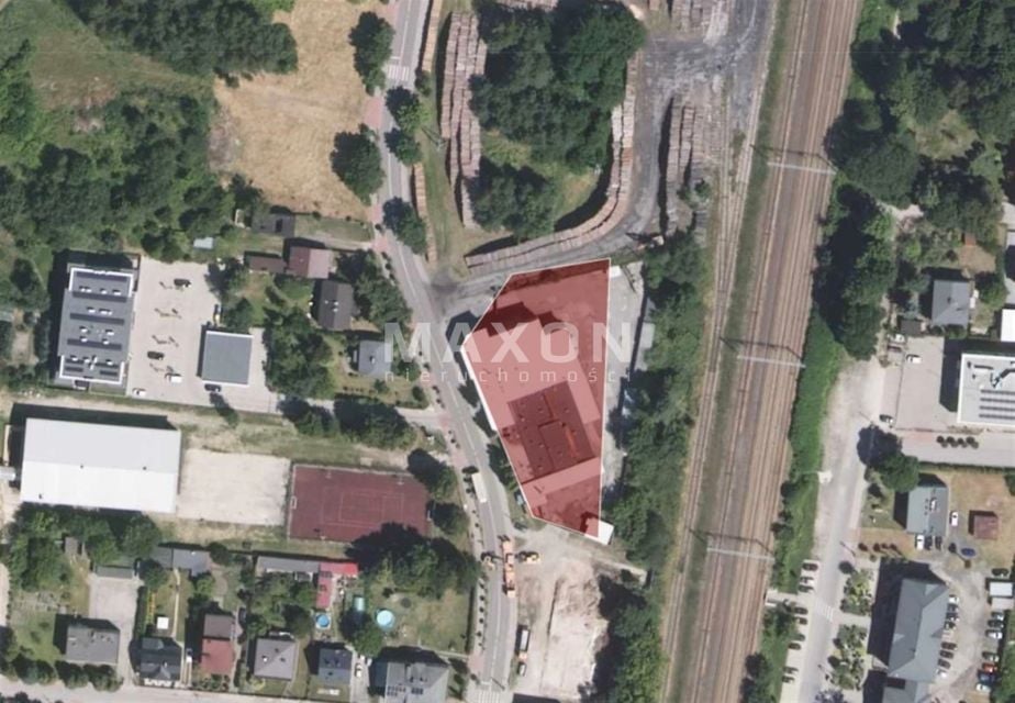 Budynek użytkowy Gomunice