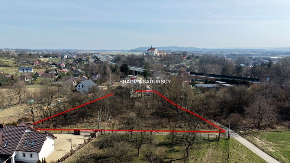 Działka usługowa sprzedam