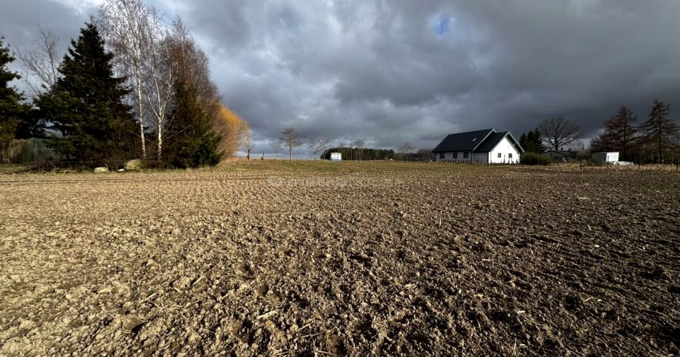 Działka rolna Charzyno
