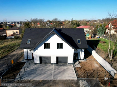 Dom z parkingiem