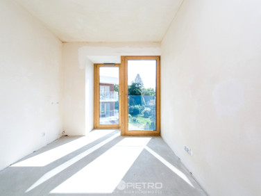 Mieszkanie blok mieszkalny sprzedaż