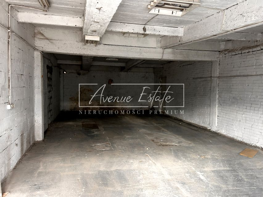 Budynek użytkowy Warszawa