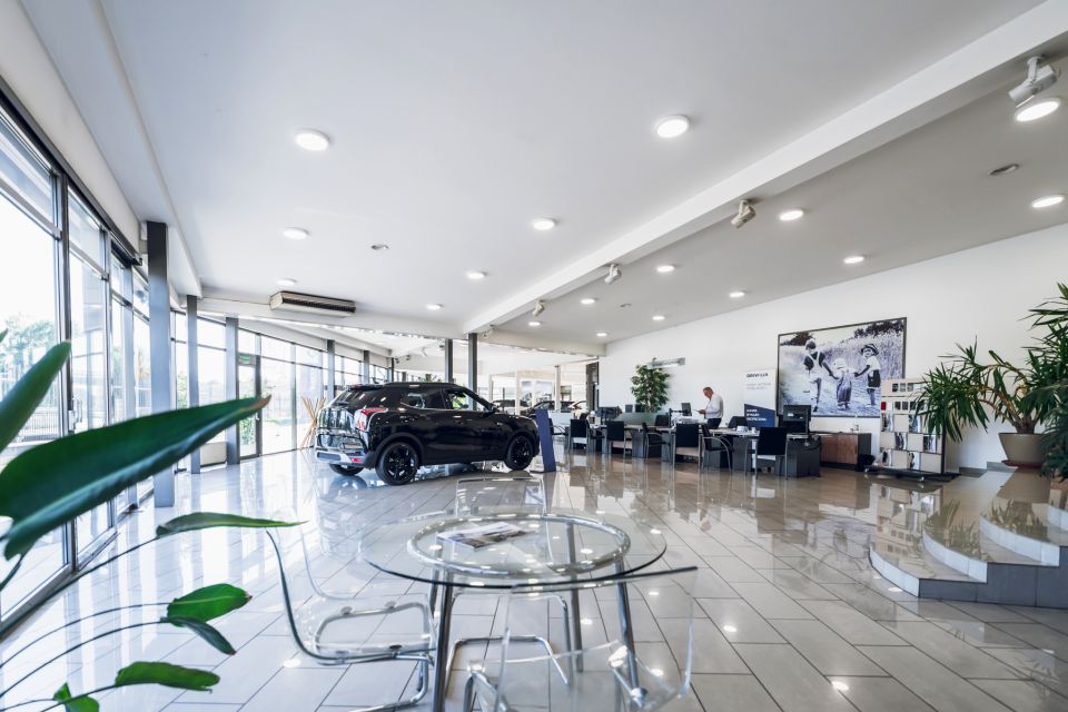 Budynek użytkowy Marki