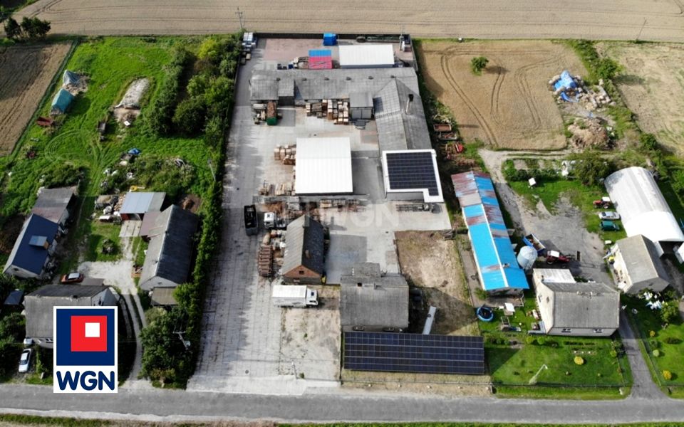 Budynek użytkowy Pluskowęsy