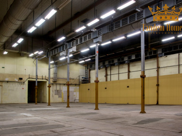 Budynek użytkowy Warszawa