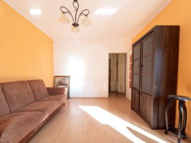 Mieszkanie blok mieszkalny nad jeziorem