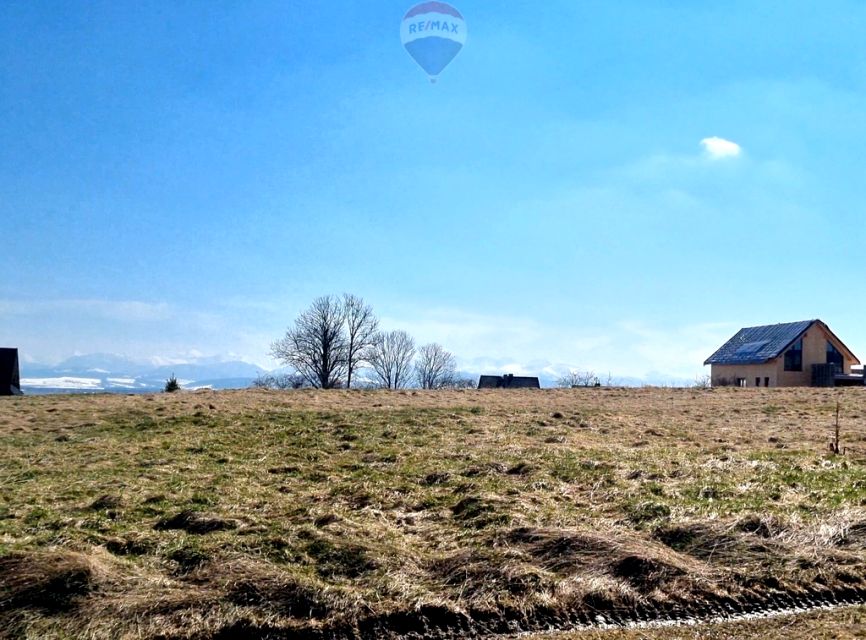 Działka nad jeziorem