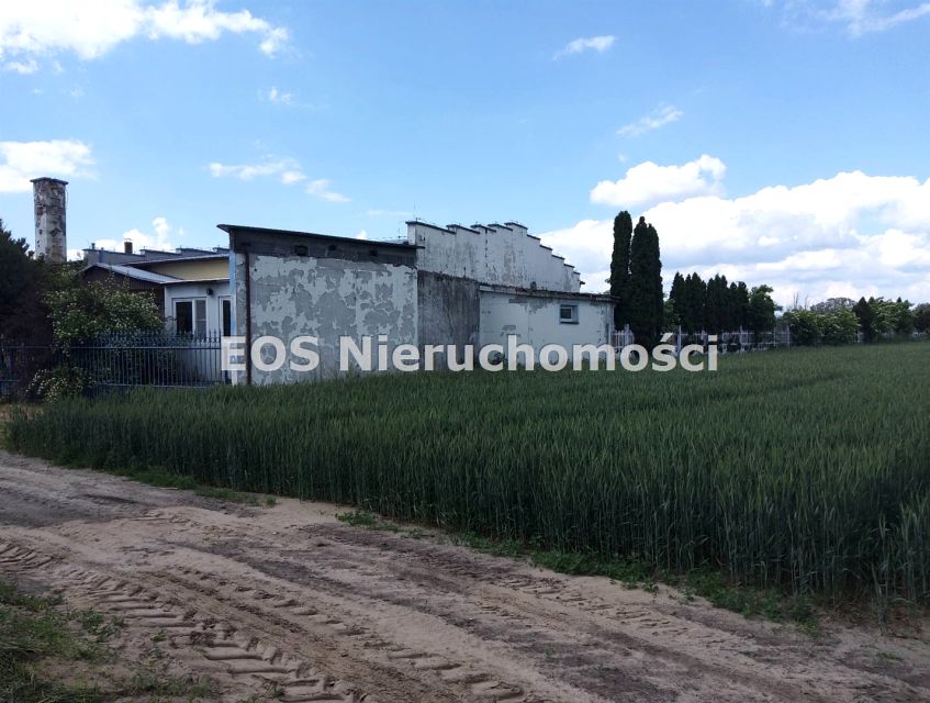 Ogrodzona działka sprzedam