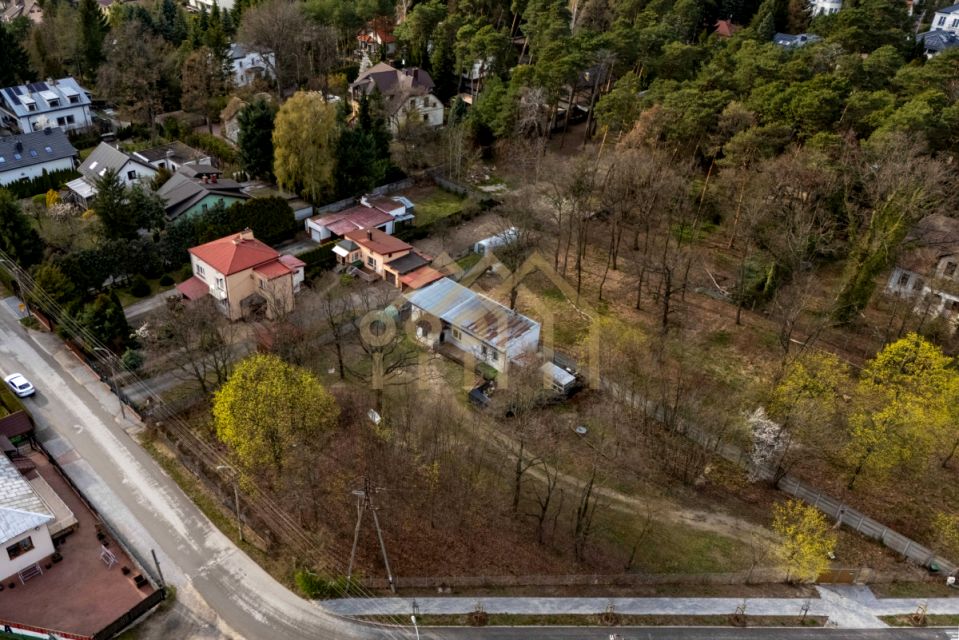 Działka budowlana Komorów