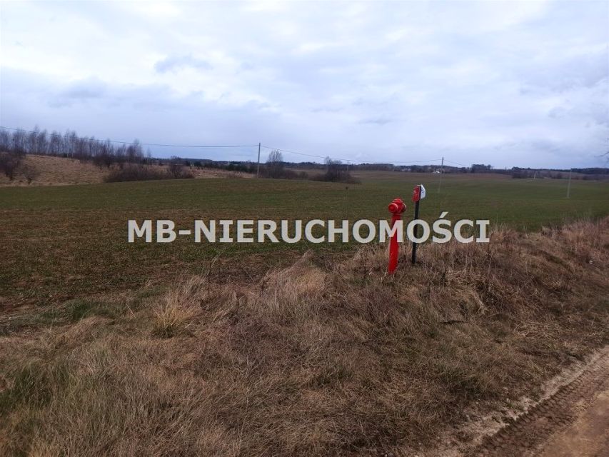 Pusta działka Królikowo