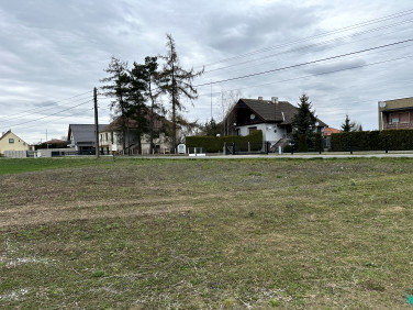 Działka budowlana Górki