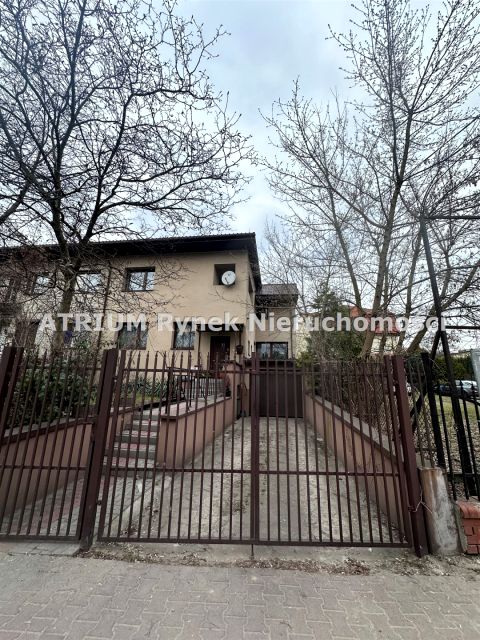 Dom Piotrków Trybunalski