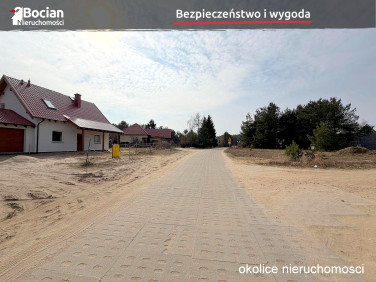 Działka przy lesie