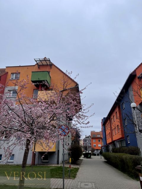 Mieszkanie blok mieszkalny Wrocław