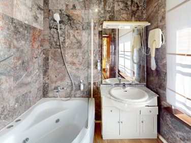 Budynek użytkowy Nowy Dwór Mazowiecki