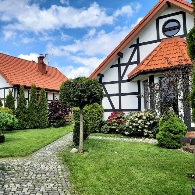 Dom Dobiesławiec, Podamirowo