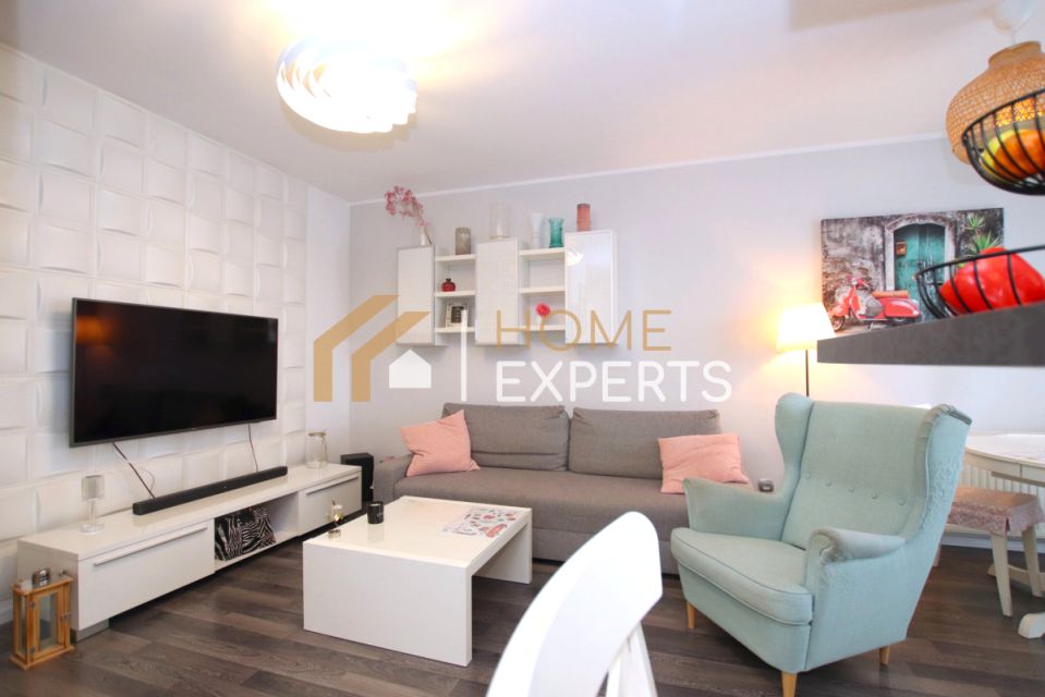 Mieszkanie blok mieszkalny przy lesie