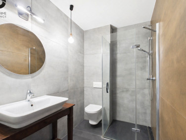 Mieszkanie blok mieszkalny sprzedaż