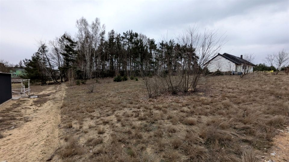 Pusta działka Sławica