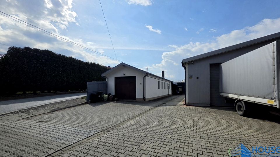 Budynek użytkowy Nawojowa