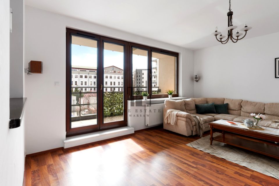 Mieszkanie blok mieszkalny sprzedaż