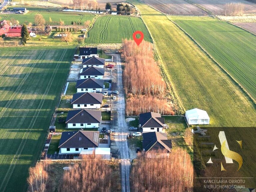 Działka budowlana Trójca