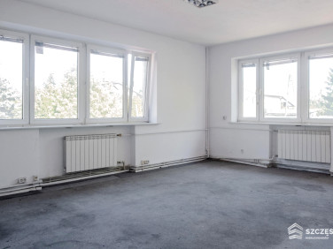 Budynek użytkowy Warszawa