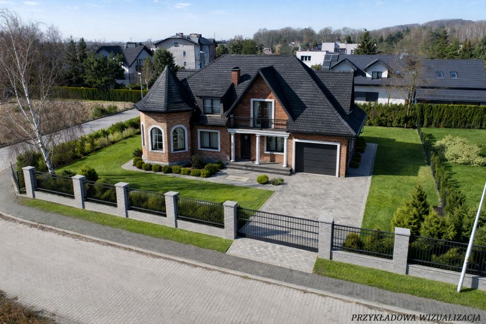 Dom z parkingiem