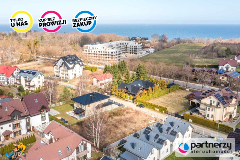 Działka usługowa Jastrzębia Góra sprzedam