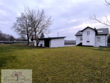 Zabudowana działka Parma