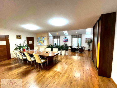 Budynek użytkowy Brzeziny