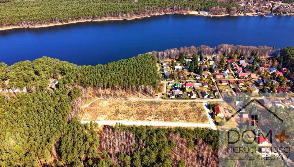 Działka rekreacyjna Jeziorna