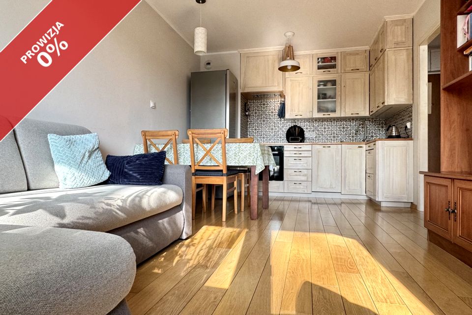 Mieszkanie blok mieszkalny nad rzeką