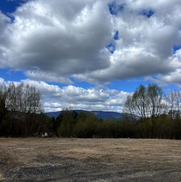 Działka usługowa Międzylesie