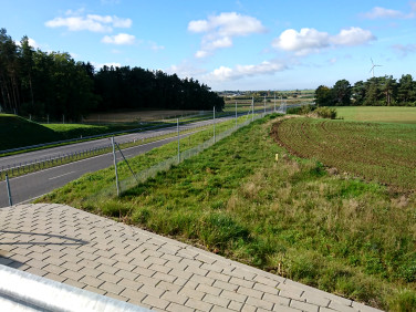 Pusta działka Stramniczka