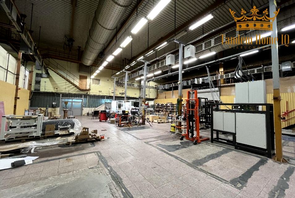 Budynek użytkowy Warszawa