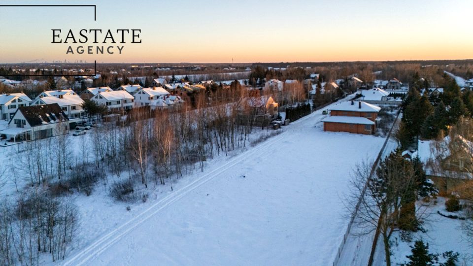 Działka Dziekanów Polski