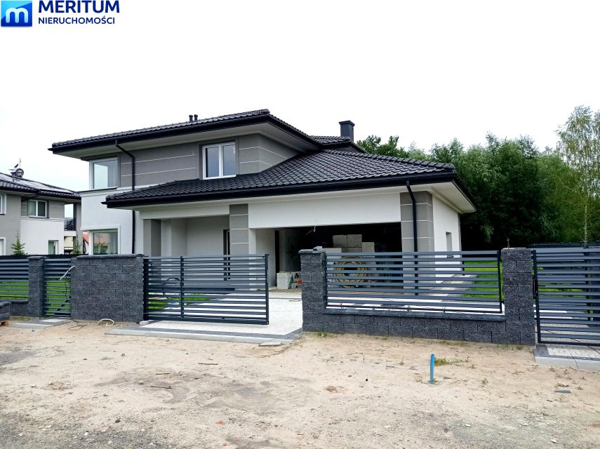 Dom wolnostojący sprzedaż