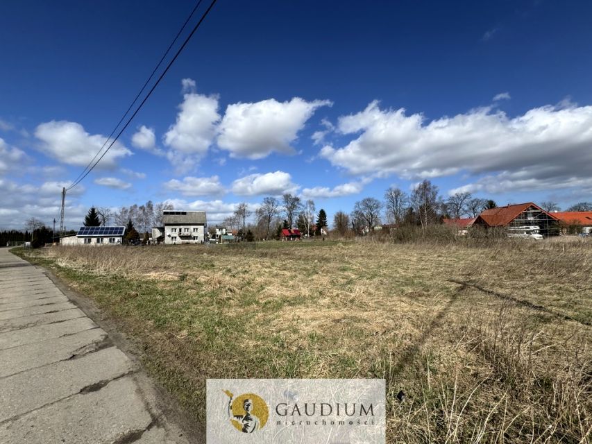 Działka budowlana Drewnica