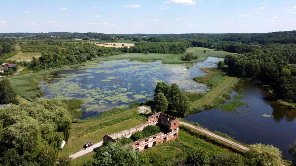 Budynek użytkowy Celejów