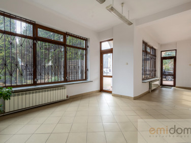 Budynek użytkowy Warszawa