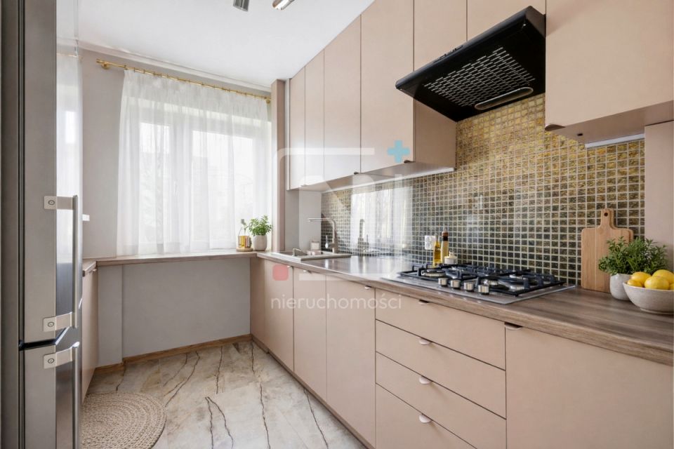 Mieszkanie blok mieszkalny Warszawa